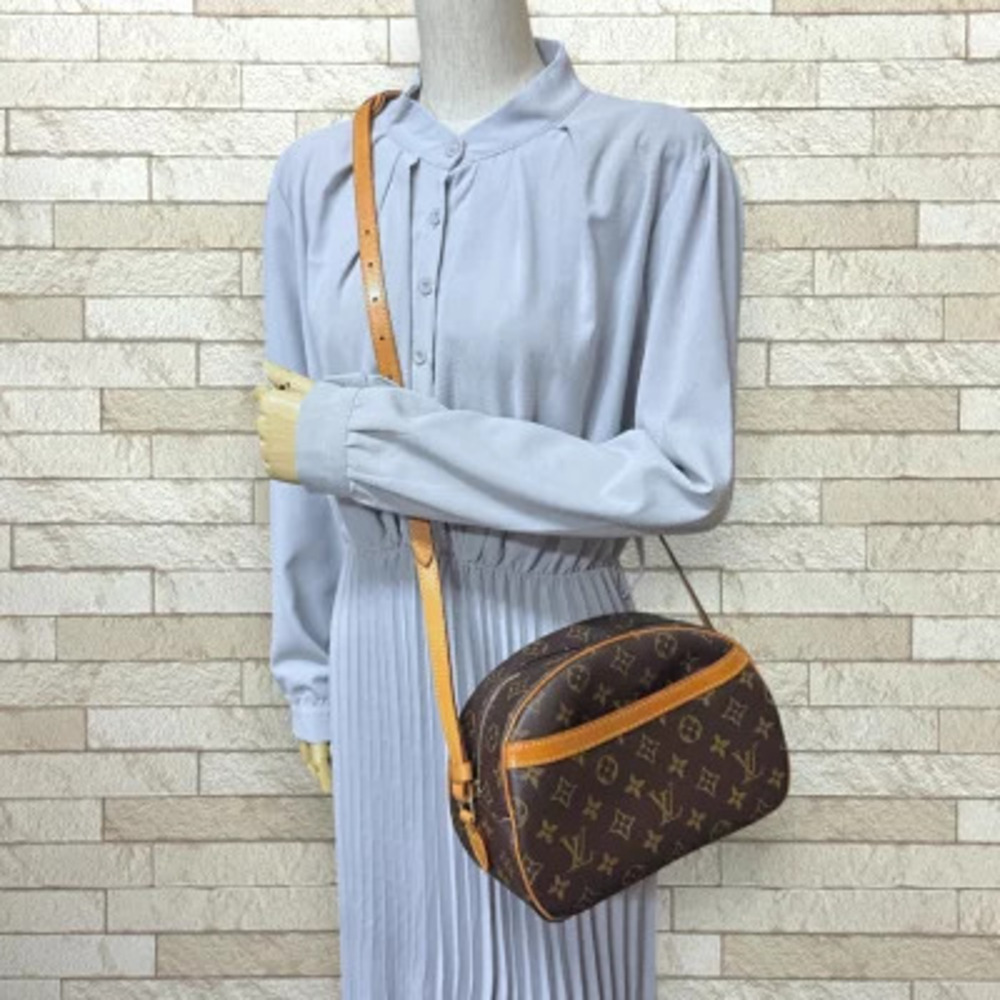 Louis Vuitton Bag Monogram Shoulder Canvas Brown Blois